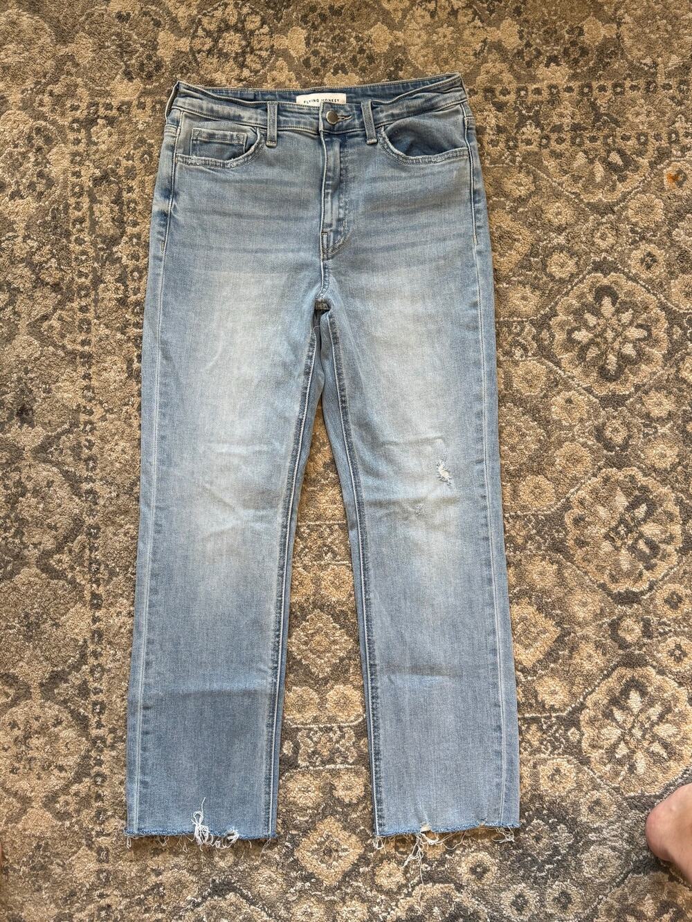 Flying Monkey Women’s 28 High Rise Straight Leg Raw Hem Cropped Jeans Light Wash